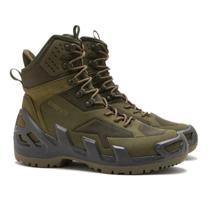 Steel-toe safety boots